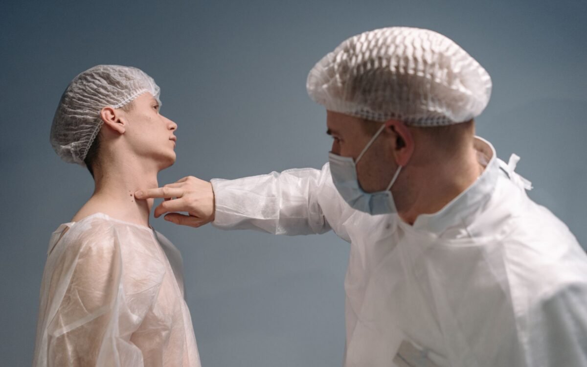 Rinomodelação cirúrgica em adolescentes: avaliação médica de desenvolvimento facial em Minas Gerais