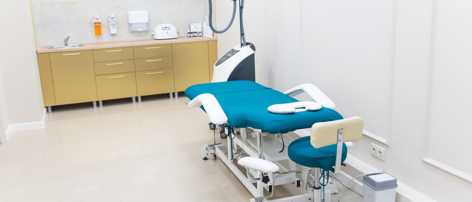 Comparação visual de resultados de rinoplastia estruturada e preenchimento com ácido em Minas Gerais com durabilidade permanente